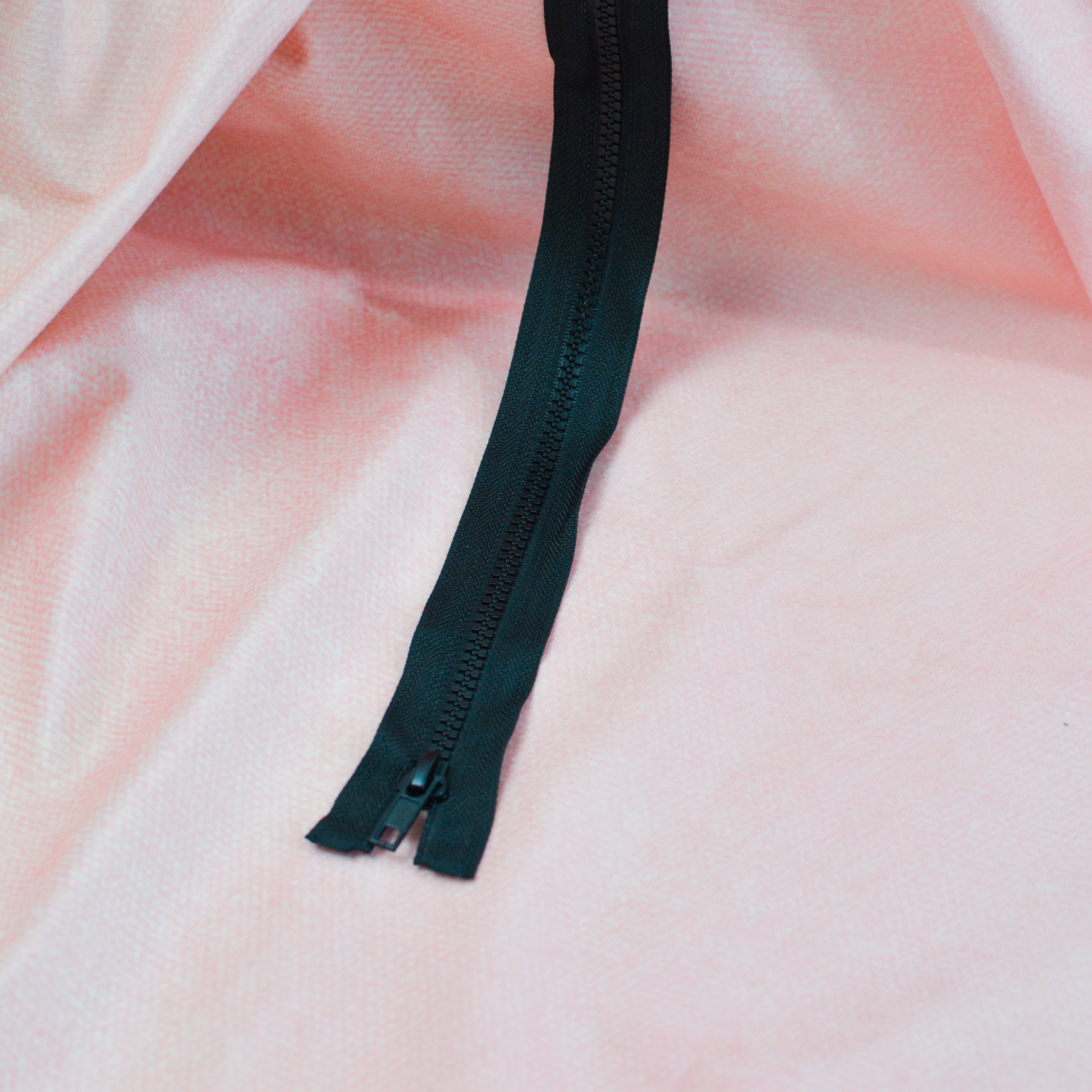 Jacken Reißverschluss 70 cm schwarz Stück poshpinks