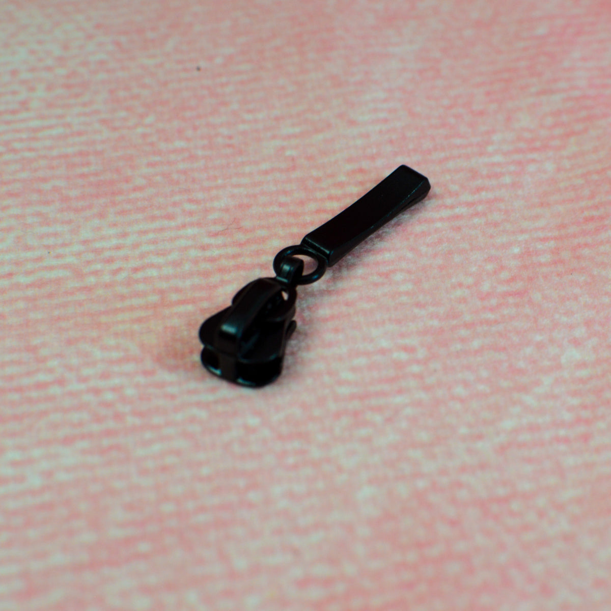 Zipper/Schieber für Endlosreißverschluss Stäbchen schwarz matt Stück poshpinks