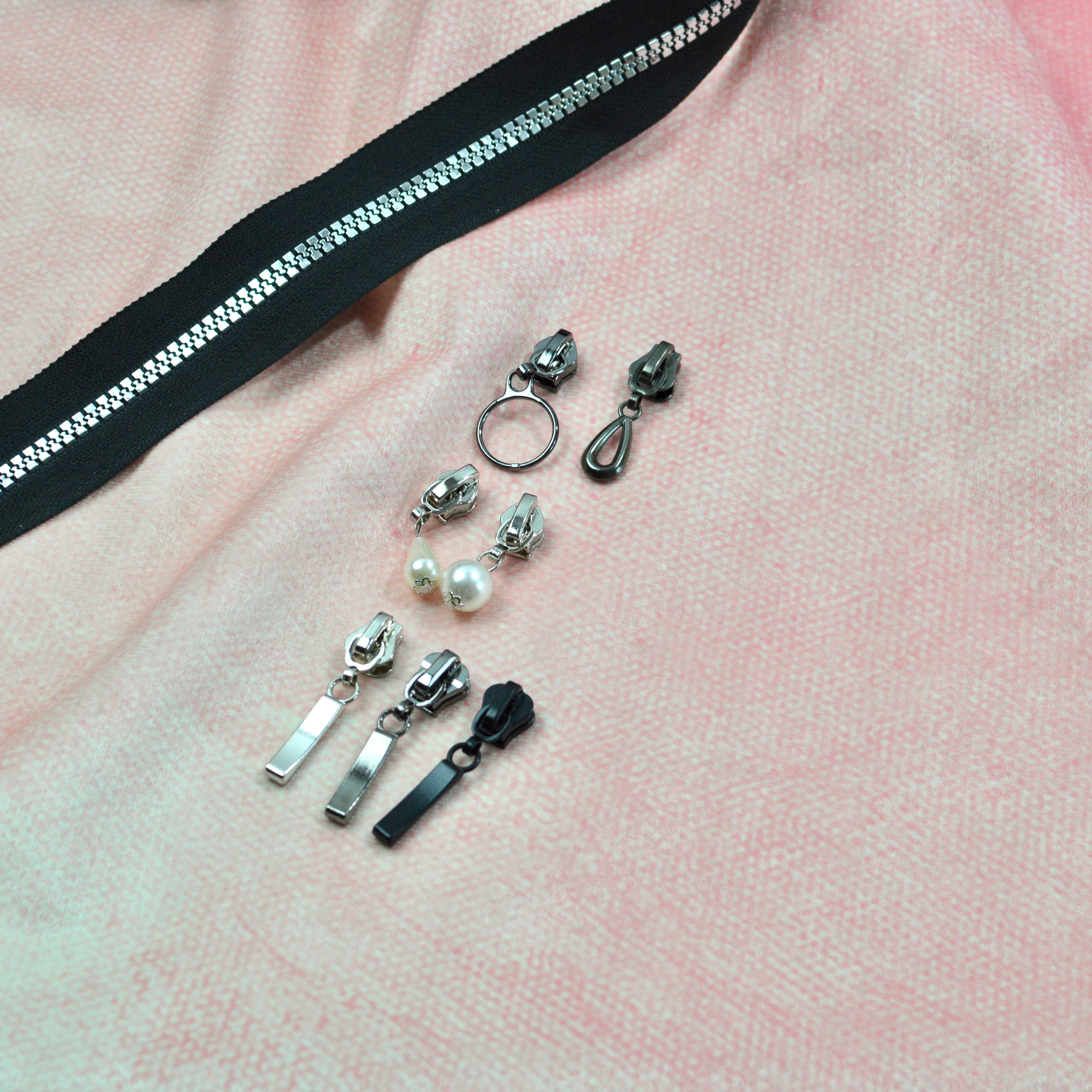 Zipper/Schieber für Endlosreißverschluss Stäbchen schwarz metallic Stück poshpinks
