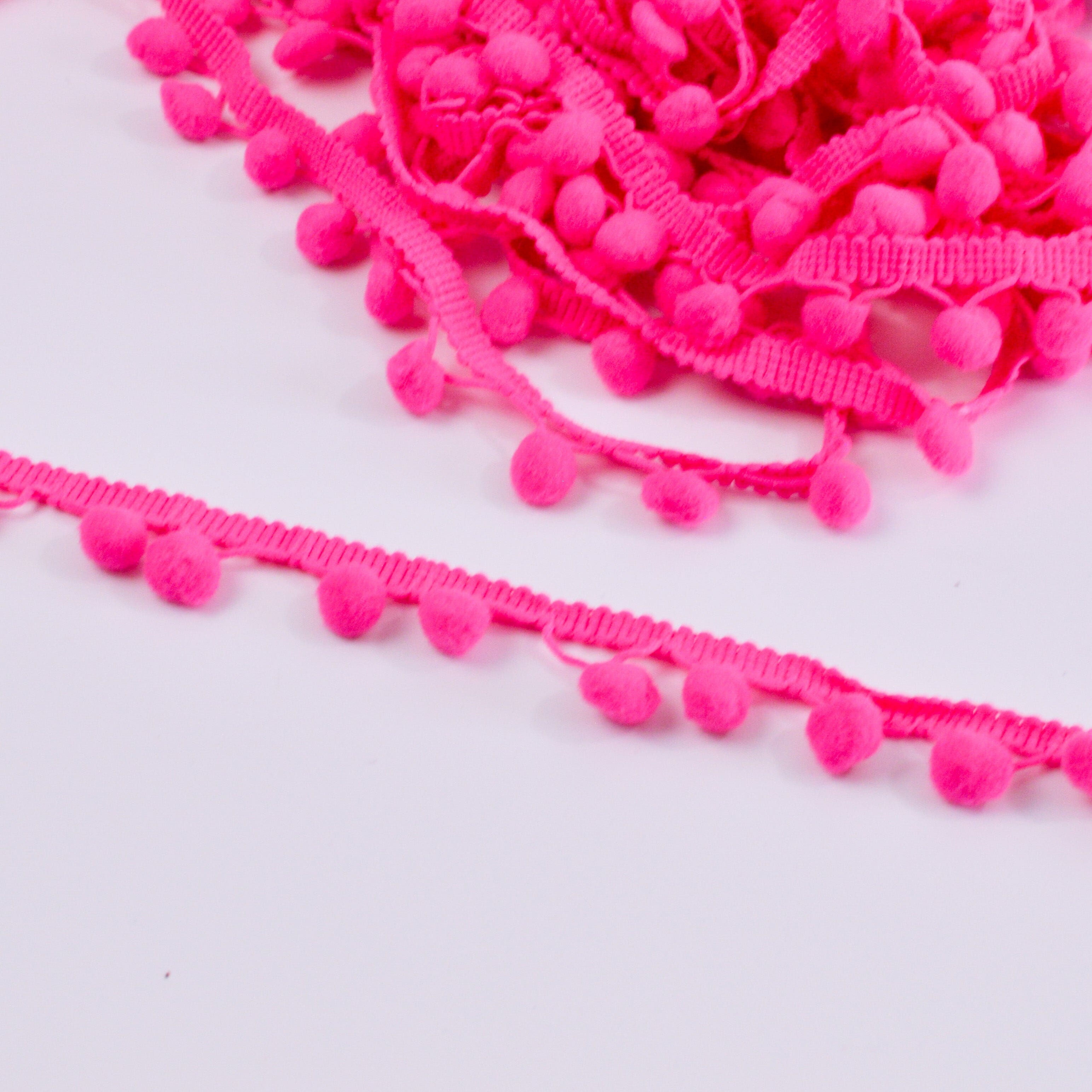 Bommelborte - Neon pink - 1,8Mt Stück Paket poshpinks