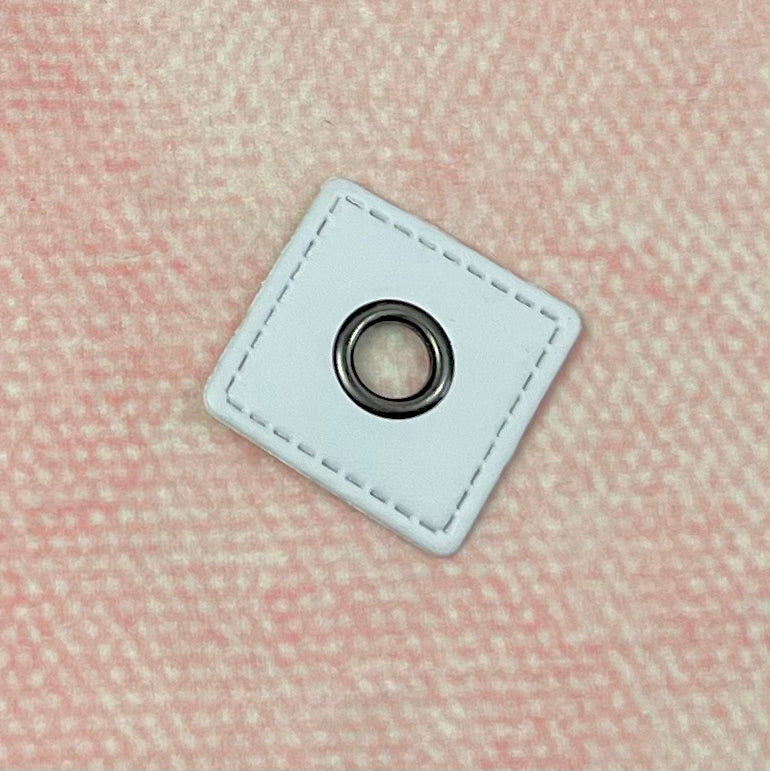 Ösen Patch weiß - Schwarz metallic 8mm Pearls poshpinks