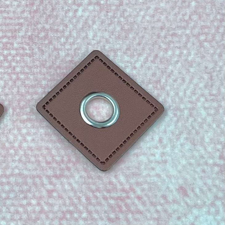 Ösen Patch eckig rotbraun - Silber 8 mm Pearls poshpinks