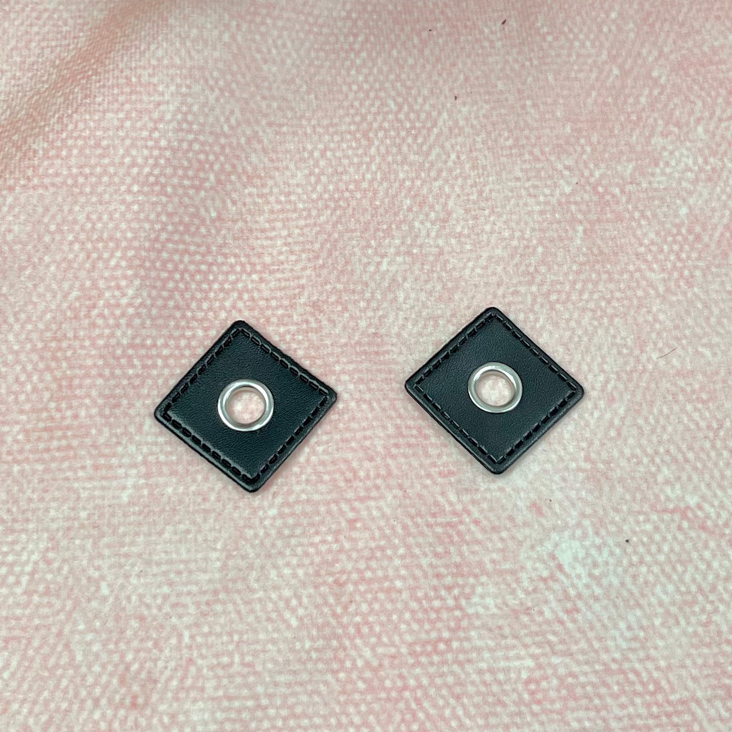 Ösen Patch schwarz - Silber 8 mm Pearls poshpinks